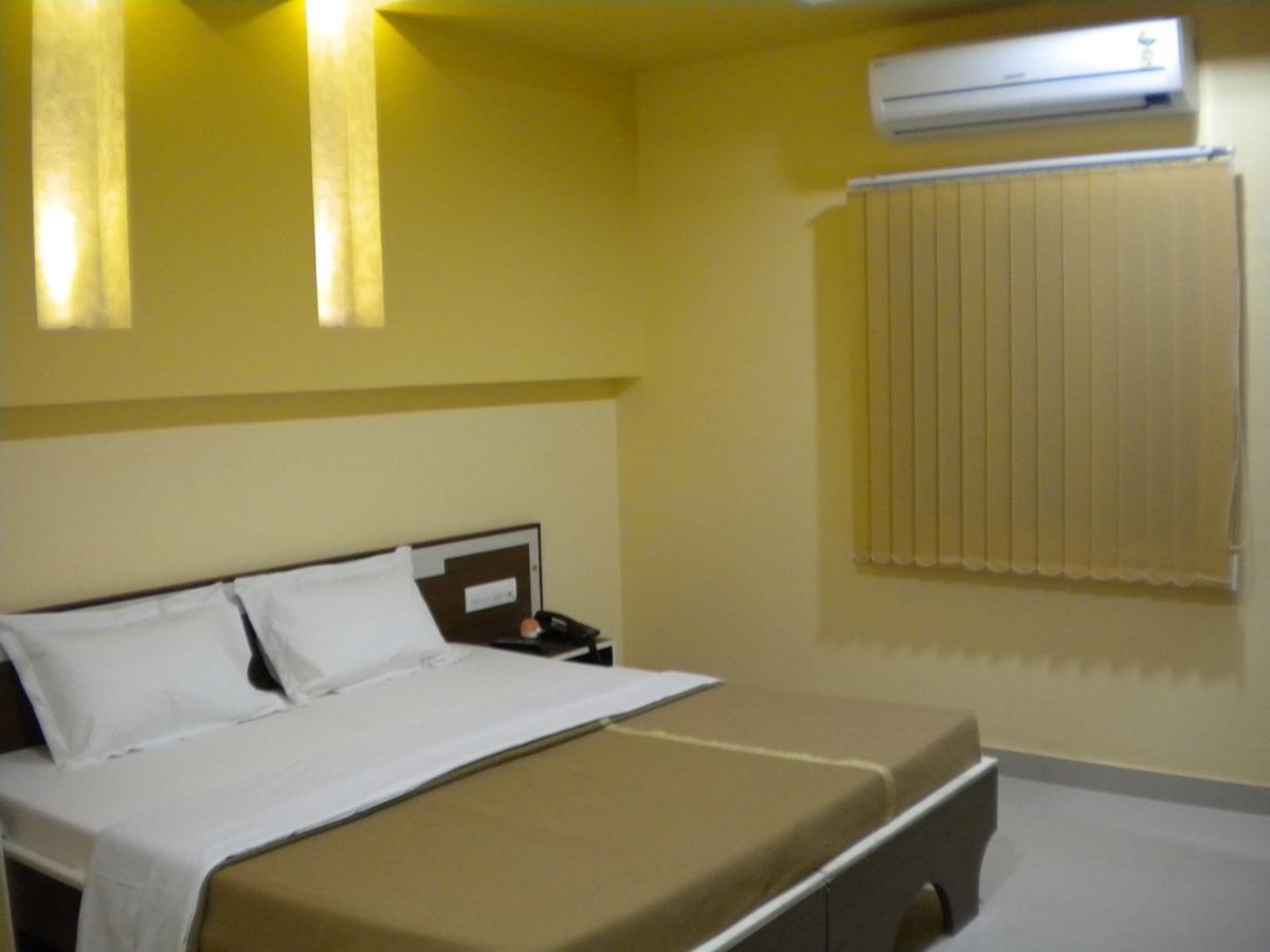 Hotel Raj Mahal Μπικάνερ Εξωτερικό φωτογραφία