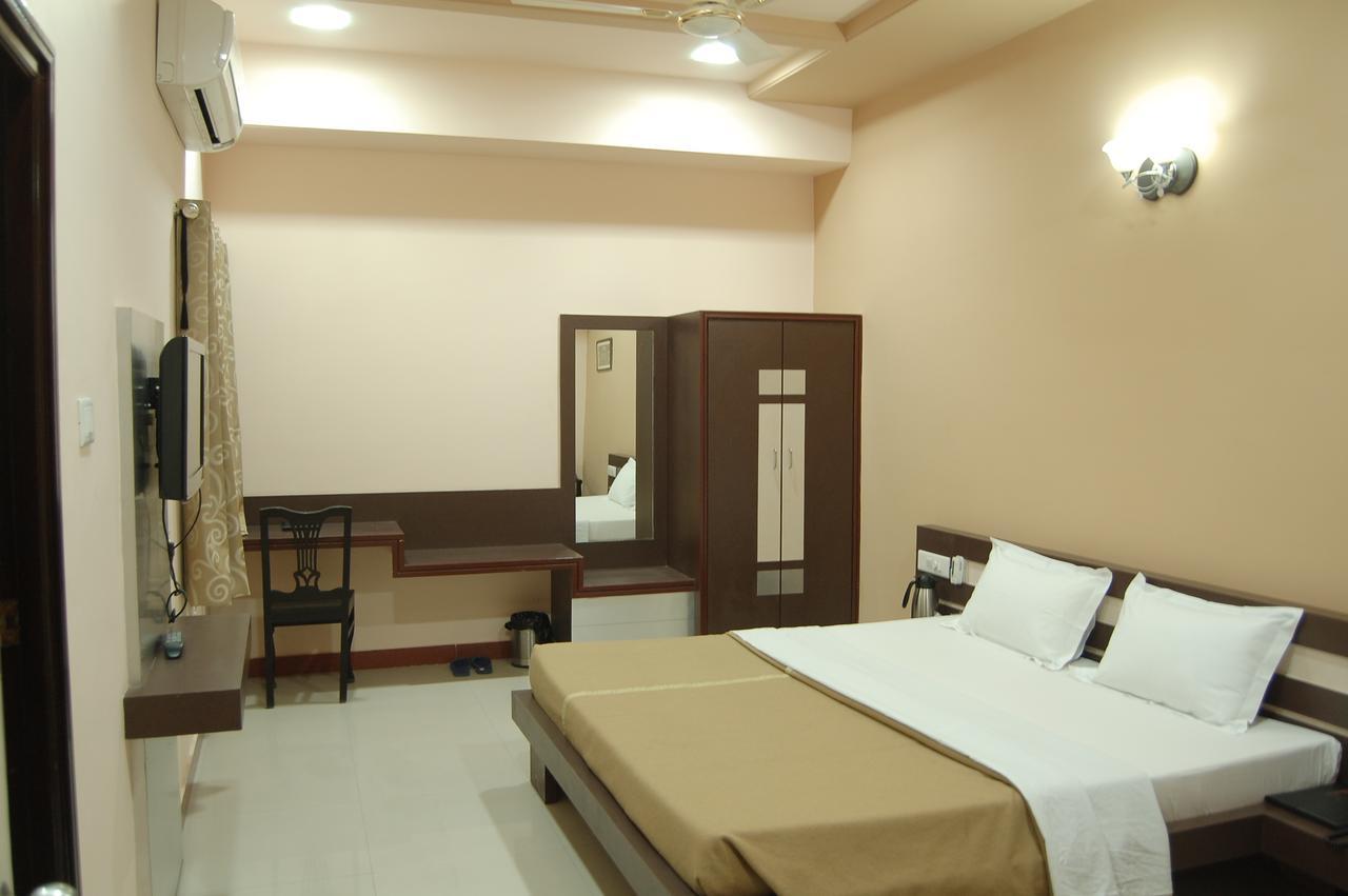 Hotel Raj Mahal Μπικάνερ Εξωτερικό φωτογραφία